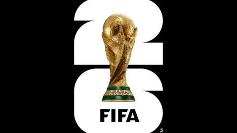 C罗激情庆祝，葡萄牙加时制5-3逆转获胜